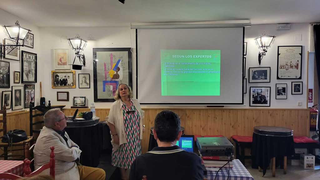 Reportaje Charla Pilar Lago 9 de junio